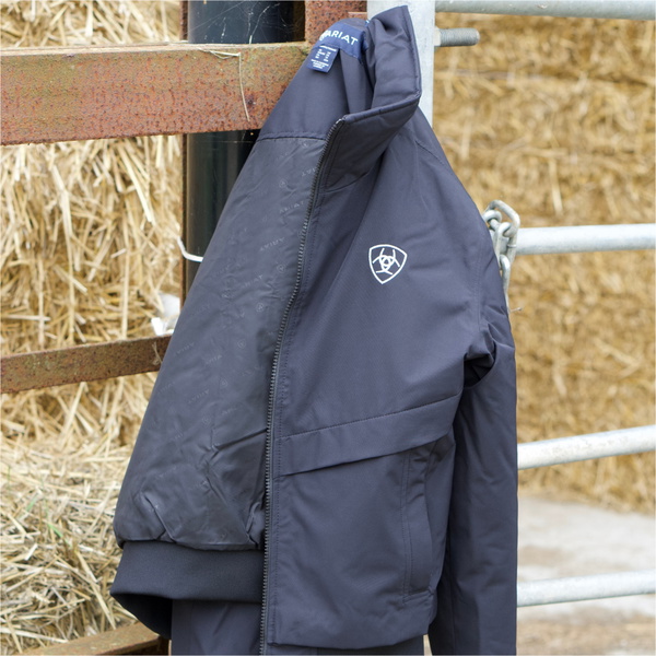 2025 Ariat Dames Stabile 2.0 Geïsoleerde Jas 10062853 - Black